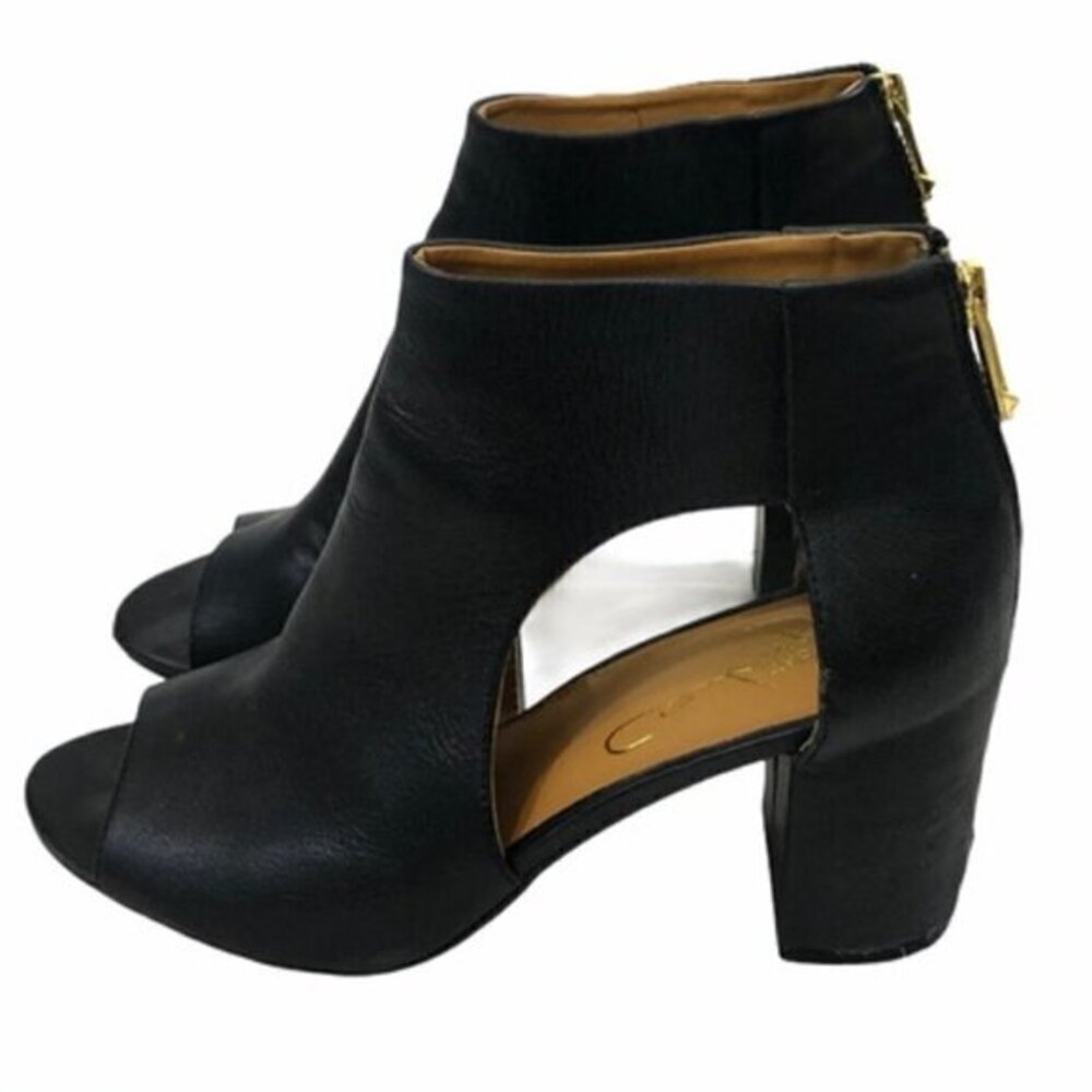 Report Signature Bryanna Zippered Heels